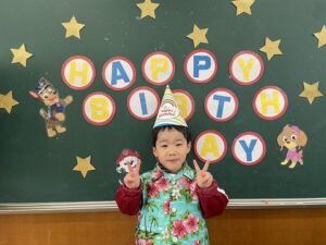 3月生まれのお友だちのお誕生日会がありました